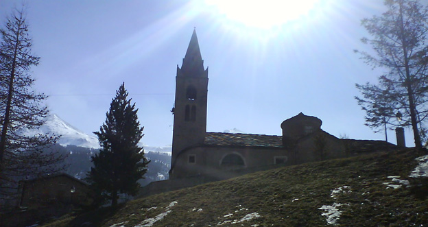 L'église de Lanslevillard